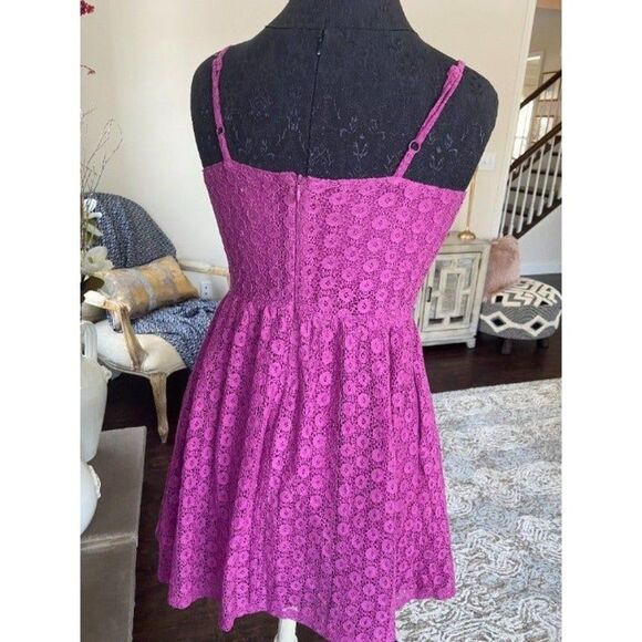 Mossimo Magenta Lace Dress (Sz S) - Picture 4 of 5